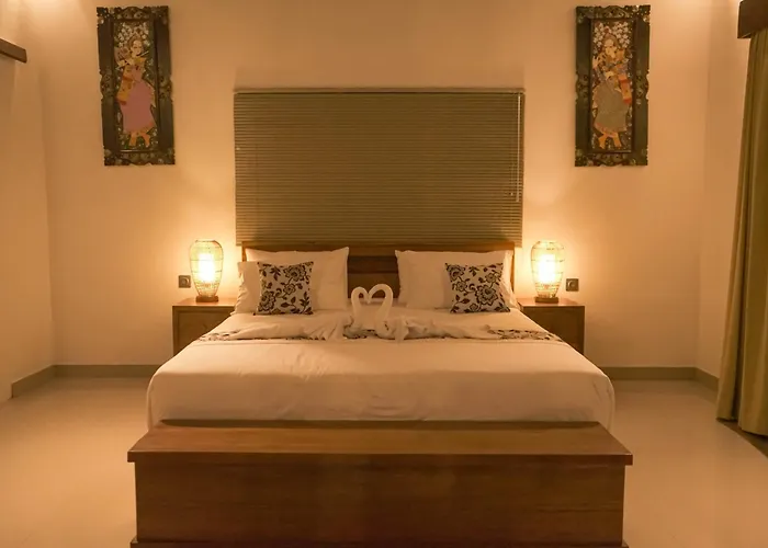 Villa Puri Kembar 2 Bedroom With Private Pool *