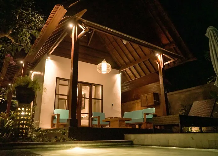Puri Kembar 2 Bedroom With Private Pool *